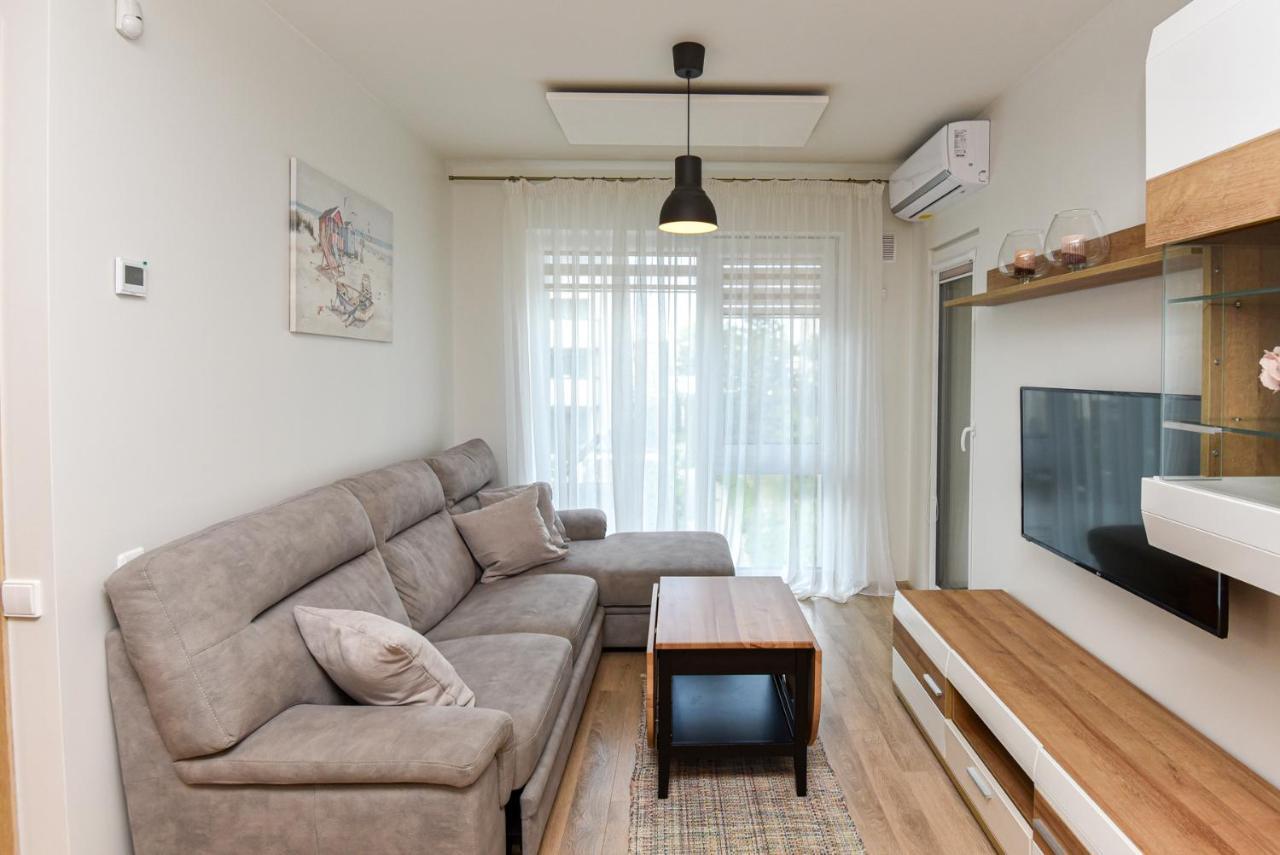 Dianos Apartamentai Паланга Экстерьер фото