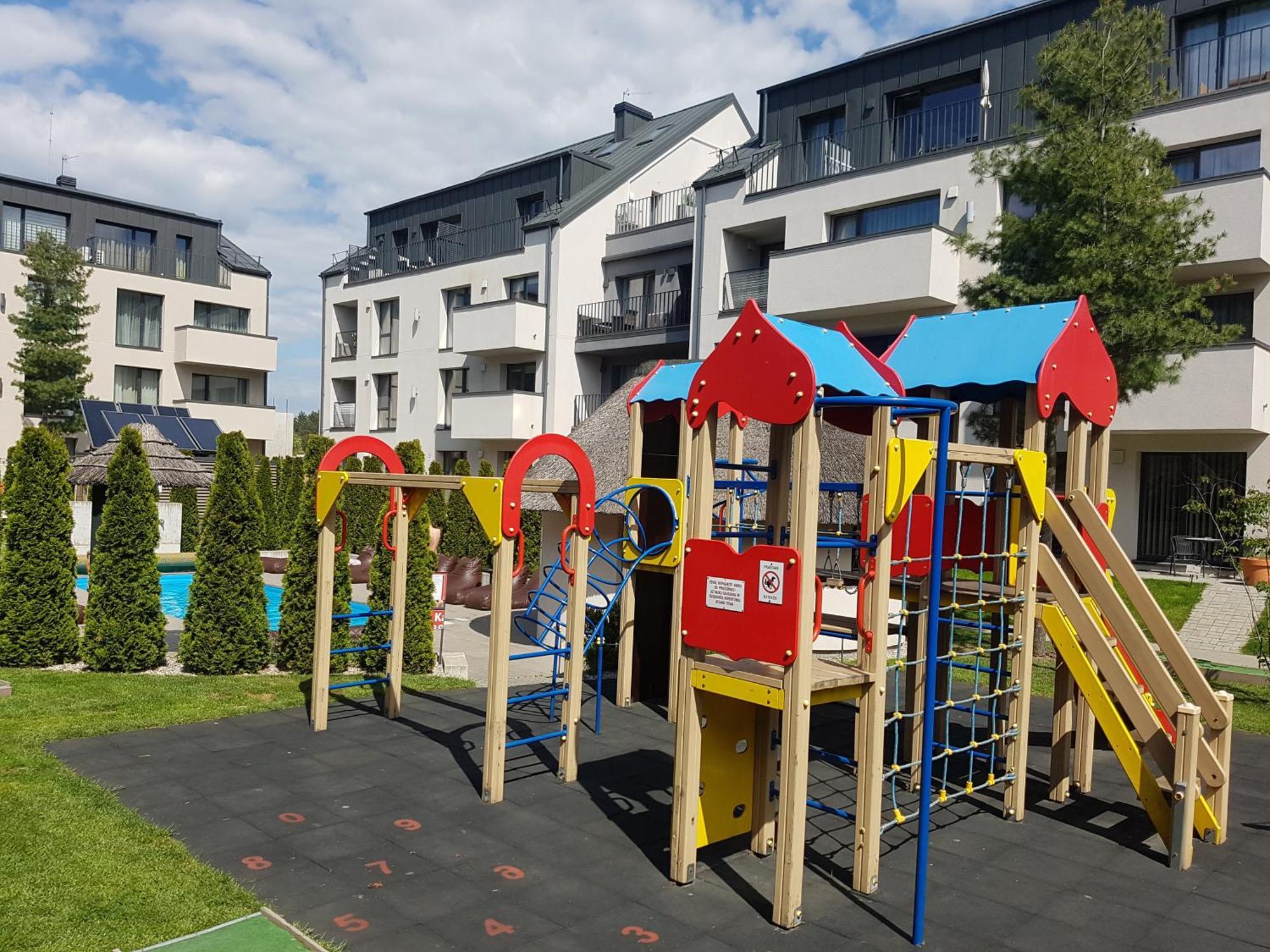 Dianos Apartamentai Паланга Экстерьер фото